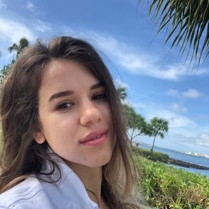 Meet your Posher, Olya